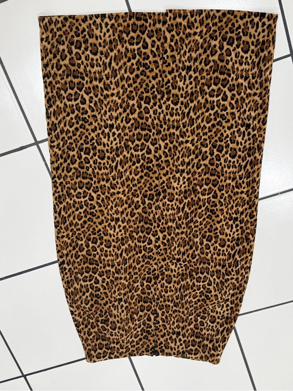 Vintage Y2K Briggs New York Leopard Velvet Midi Skirt Size 10